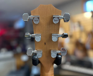 Taylor 124ce Walnut Special Edition Grand Auditorium Acoustic-Electric Guitar Shaded Edge Burst