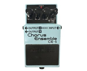 Boss CE-5 Chorus Ensemble Effects Pedal w/ Box
