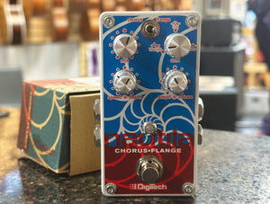 Digitech Nautila Chorus / Flanger Effects Pedal