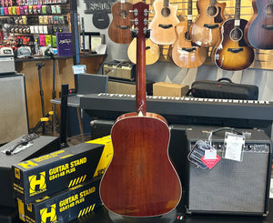 Eastman E10SS/V Slop Shoulder Dreadnought Acoustic Guitar with Case in Antique Varnish