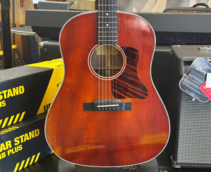 Eastman E10SS/V Slop Shoulder Dreadnought Acoustic Guitar with Case in Antique Varnish