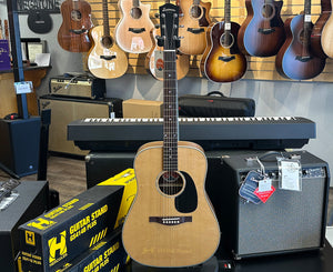 Eastman PCH2-D Dreadnought Acoustic Guitar | Solid Thermo-Cure Sitka Spruce Top in Natural with Gig Bag