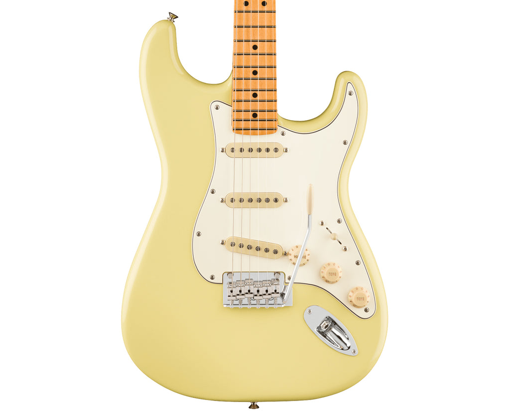 Fender Player II Stratocaster in Hialeah Yellow