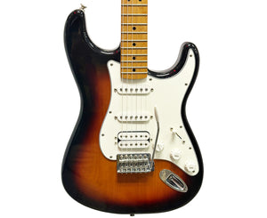 Fender Player Stratocaster Electric Guitar HSS in 3-Tone Sunburst