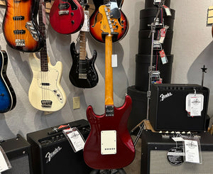 Fender Squier Classic Vibe '60s Stratocaster in Candy Apple Red