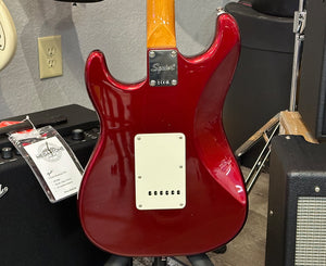 Fender Squier Classic Vibe '60s Stratocaster in Candy Apple Red