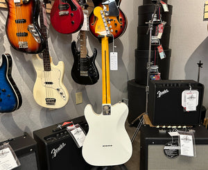 Fender Classic Vibe '70s Telecaster® Deluxe in Olympic White