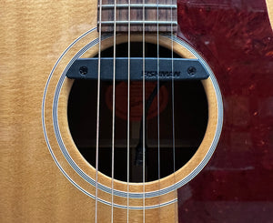 Gibson 60's Style J-50 Acoustic-Electric Guitar in Natural w/ Case