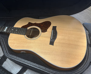 Godin Metropolis Classic QIT Acoustic-Electric Guitar in Natural w/ Tric Case