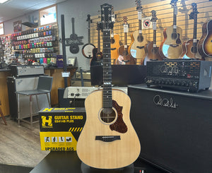 Godin Metropolis Classic QIT Acoustic-Electric Guitar in Natural w/ Tric Case