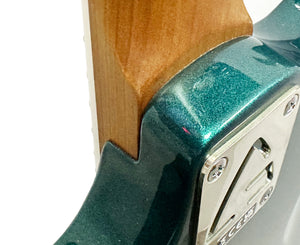 Guild Surfliner Deluxe Electric Guitar With Guild Floating Vibrato Tailpiece in Evergreen Metallic