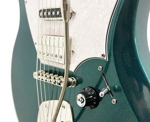 Guild Surfliner Deluxe Electric Guitar With Guild Floating Vibrato Tailpiece in Evergreen Metallic