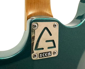 Guild Surfliner Deluxe Electric Guitar With Guild Floating Vibrato Tailpiece in Evergreen Metallic