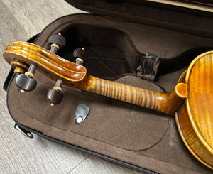 Krutz 400 Series 4/4 Violin with Case and Bow