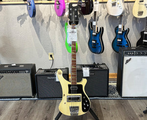 Rickenbacker 4003 Bass Guitar in White w/ Hard Shell Case 1986