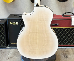 Taylor Guitars 614ce 50th Anniversary Limited-Edition Grand Auditorium Acoustic-Electric Guitar in White Edgeburst