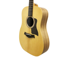 Taylor Guitars Academy 10e Acoustic-Electric Guitar in Natural