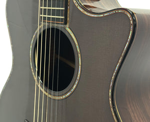 Taylor Custom "Catch" 2023 #020 Grand Auditorium Sitka/AA Rosewood Charcoal Black Top