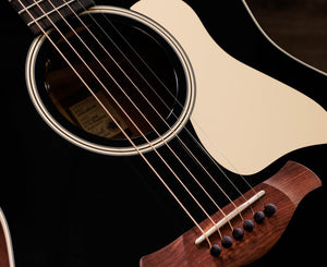 Taylor Guitars Gold Label 517e Super Auditorium Acoustic-Electric Guitar Blacktop